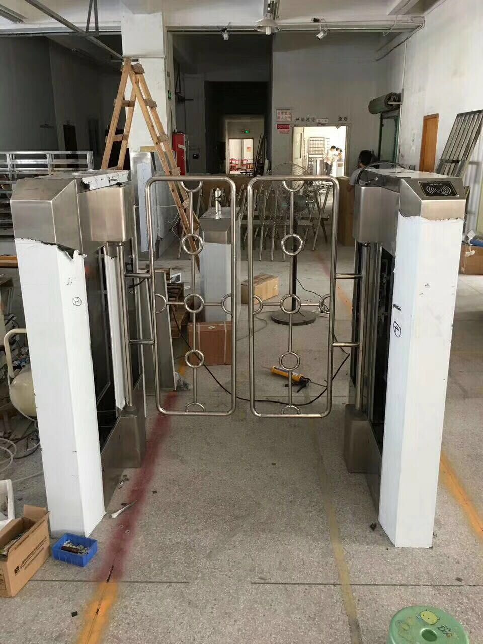 长沙天心区防跨越摆闸